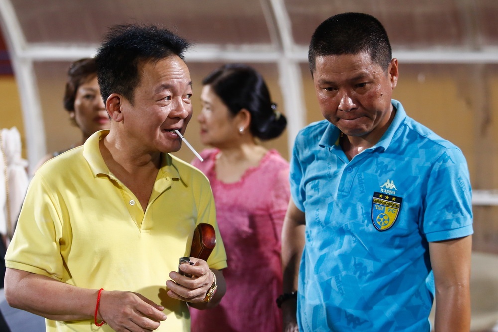 Gio thi ai dam noi Ha Noi cho Quang Nam vo dich? anh 1