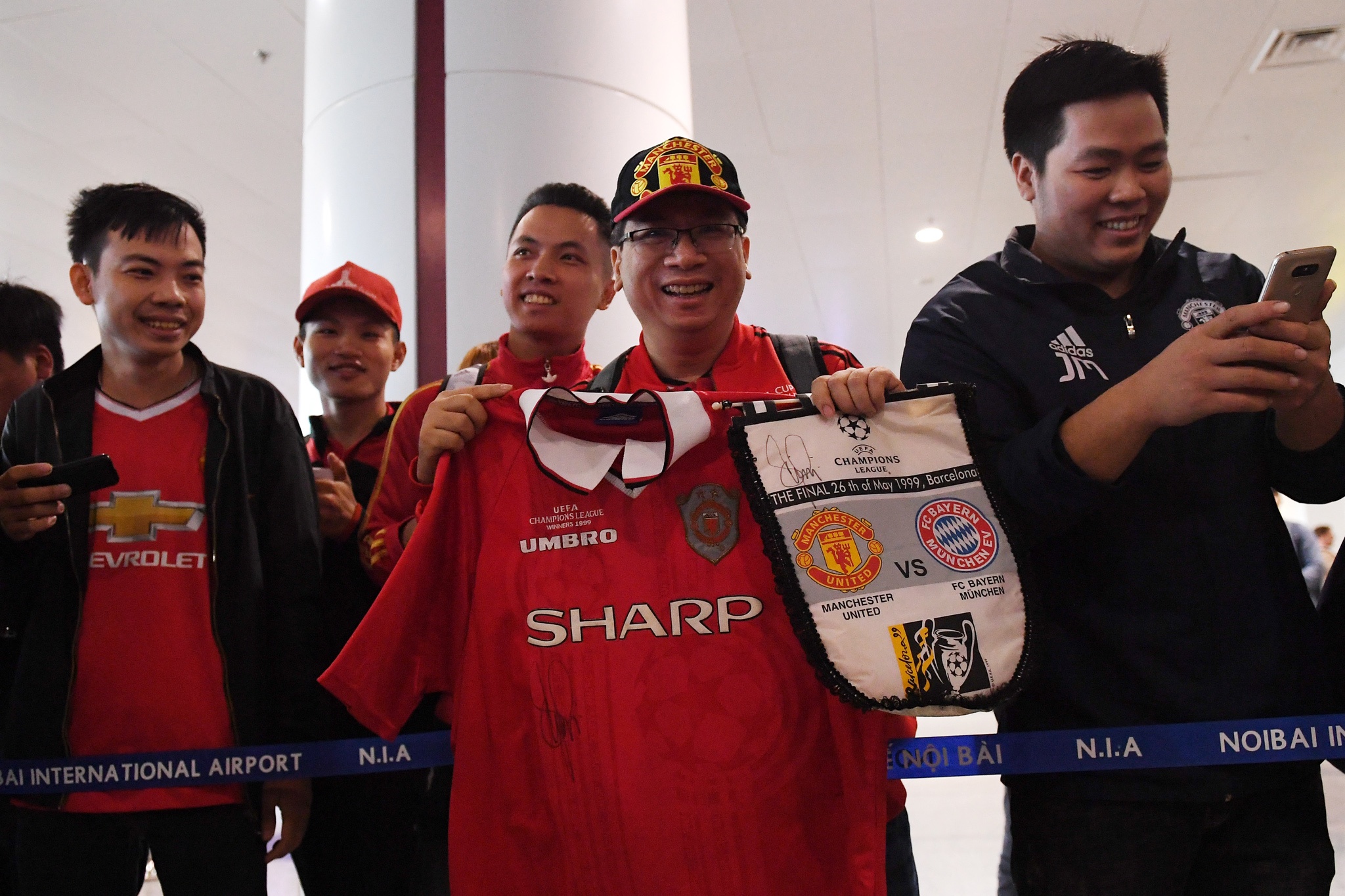 Ryan Giggs,  Paul Scholes toi Viet Nam anh 4