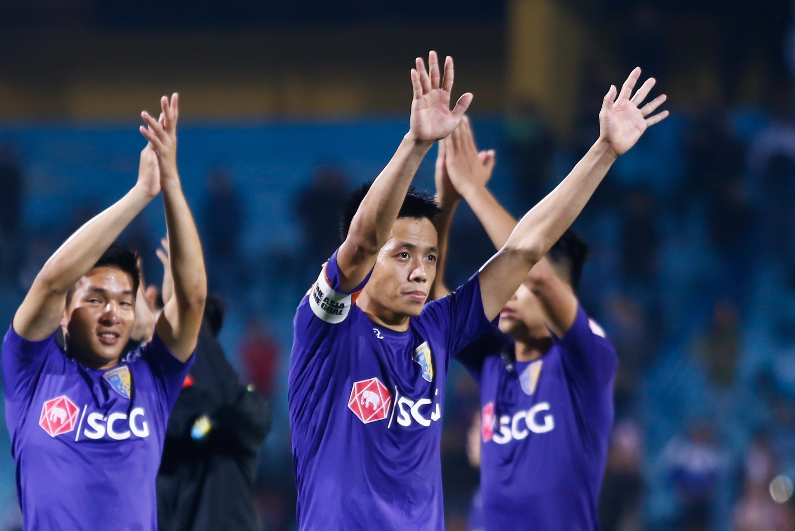 Van Quyet xung dang Qua bong Vang anh 1