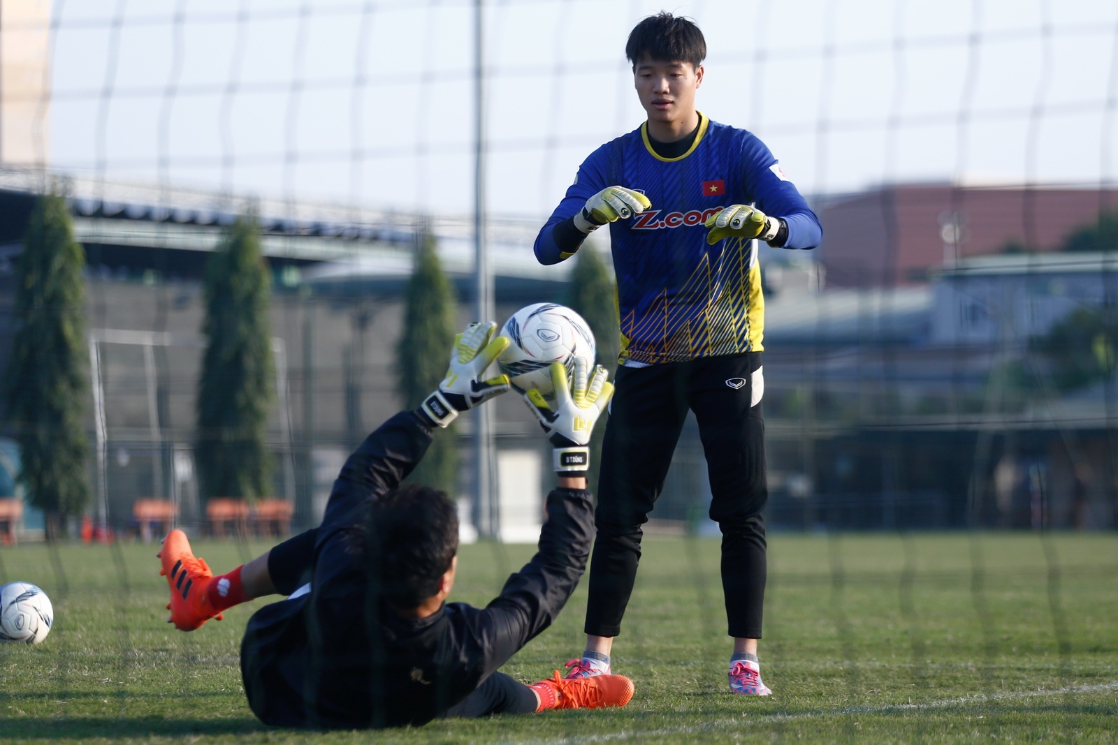 Thủ môn U23 Việt Nam đá 4 trung vệ thì tốt hơn ảnh 1 Thu mon U23 Viet Nam da 4 trung ve thi tot hon anh 1