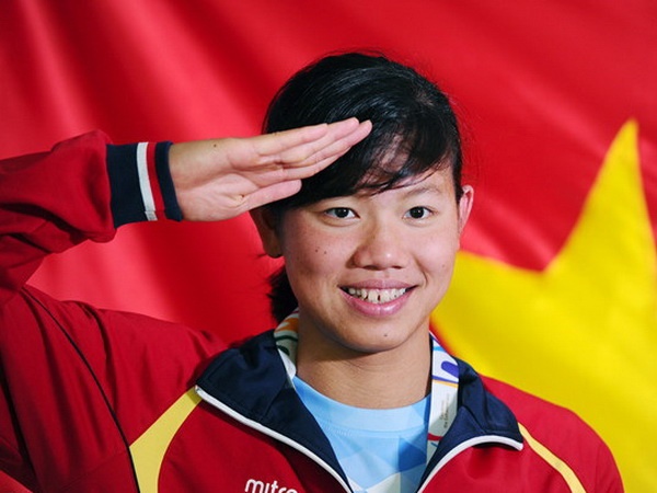 Anh Vien va HLV Mai Duc Chung thang giai VDV, HLV tieu bieu 2017 hinh anh