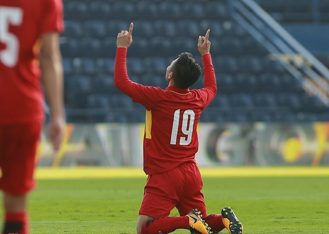 Bau Hien bi lang quen trong thanh cong cua U23 Viet Nam hinh anh