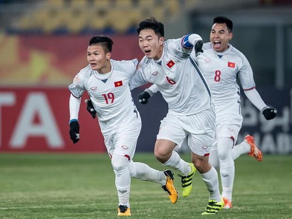 HLV Le Thuy Hai: 'U23 Viet Nam da choi qua cam' hinh anh