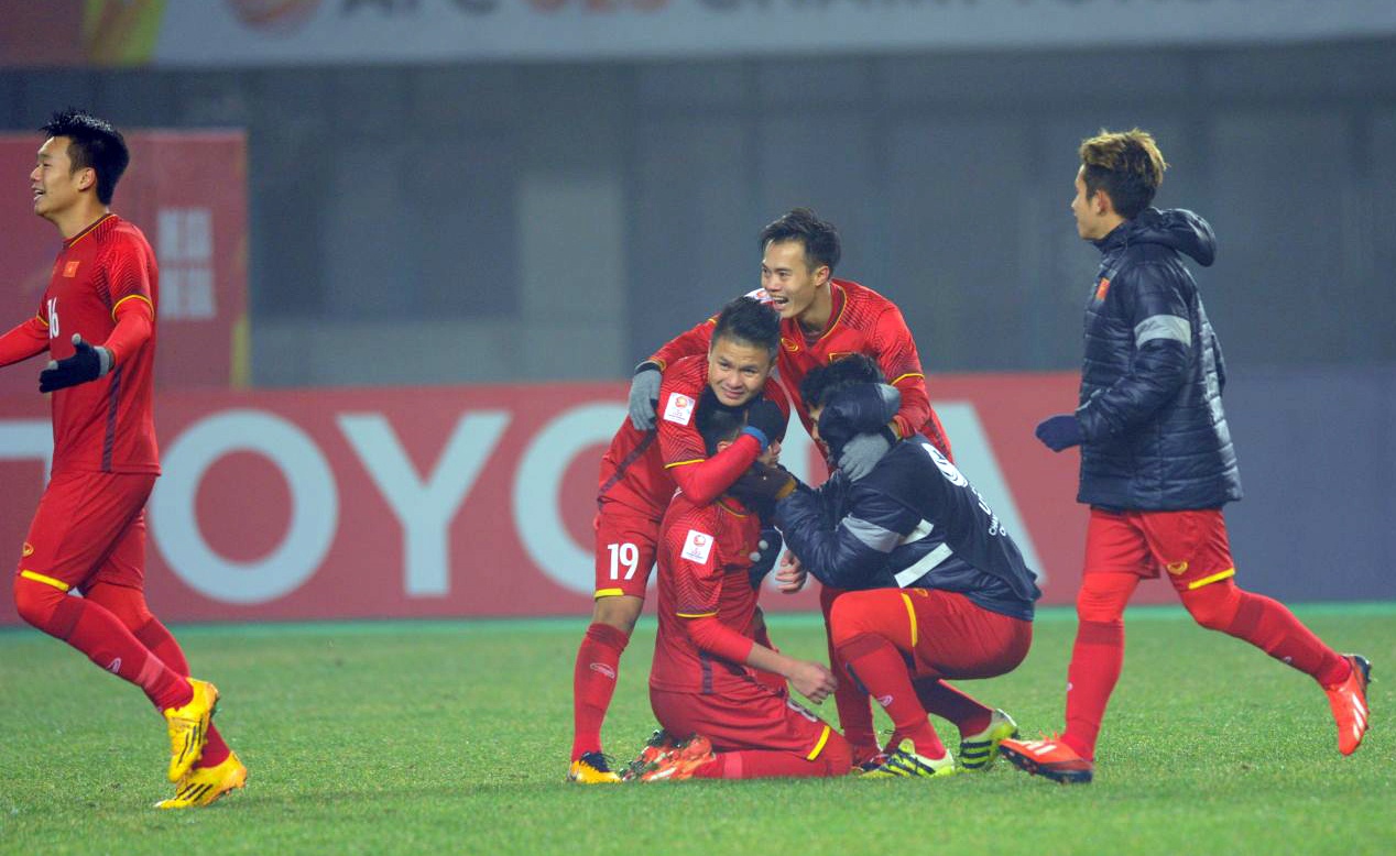 U23 Viet Nam vs U23 Uzbekistan: Da lo roi, ta vo dich di thoi hinh anh
