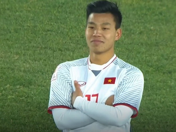 Xuan Truong ke chuyen phia sau man an mung lich su cua Van Thanh hinh anh