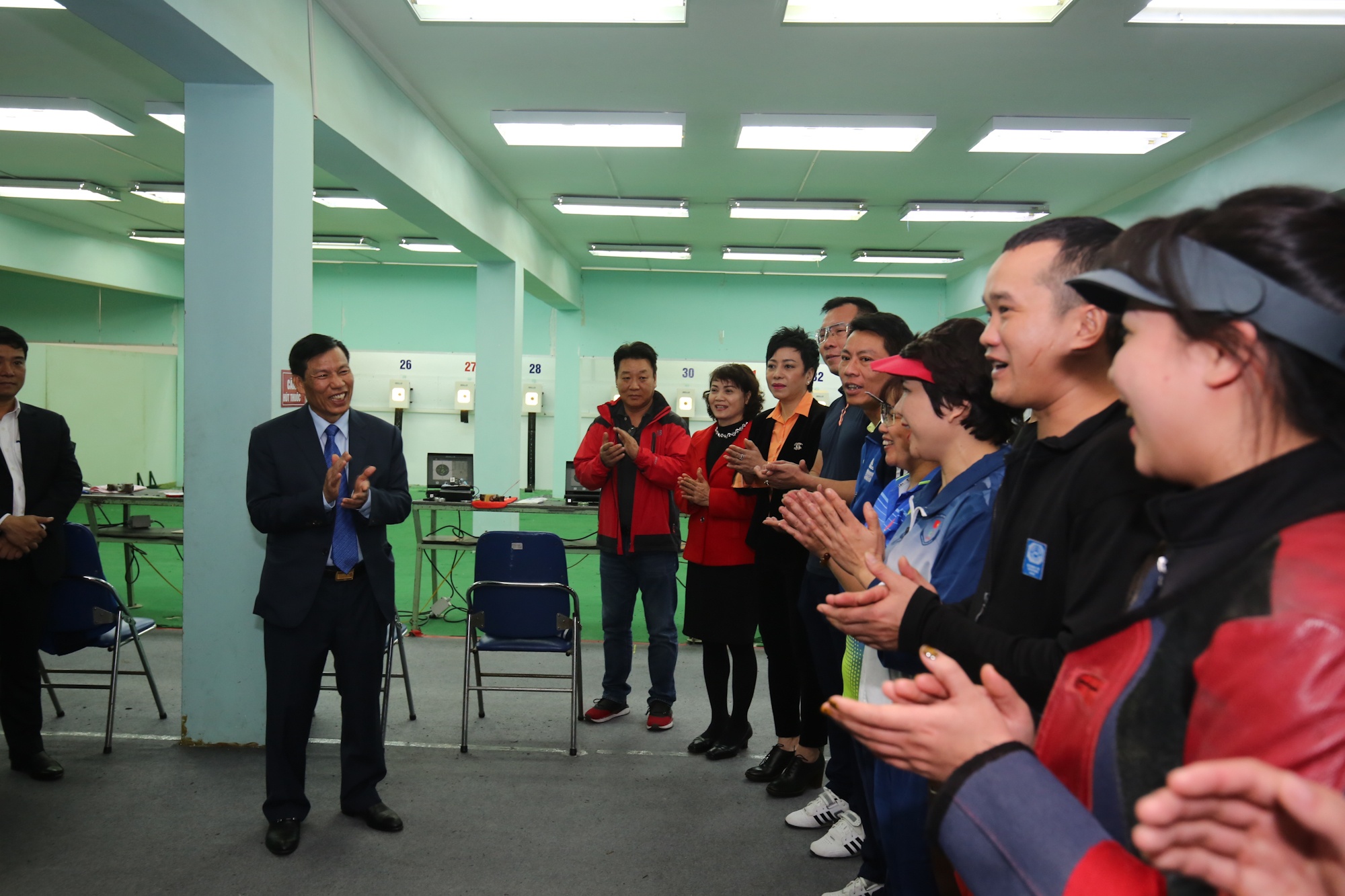 Bo truong lay U23 Viet Nam lam guong cho doi tuyen anh 4