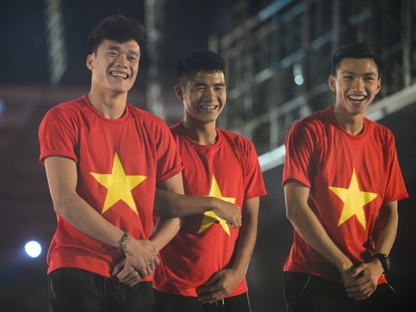 VFF sap nhan du 42 ty tien thuong cho U23 Viet Nam hinh anh