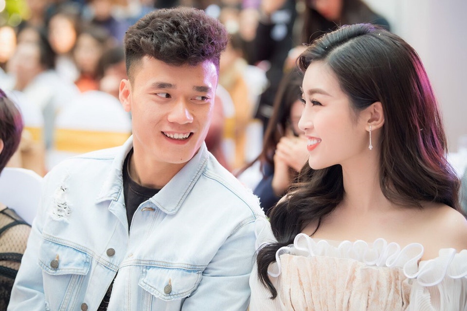 Vì bóng đá Việt Nam, Thanh Hóa cho Bùi Tiến Dũng ảnh 1 Vi bong da Viet Nam, Thanh Hoa cho Bui Tien Dung anh 1