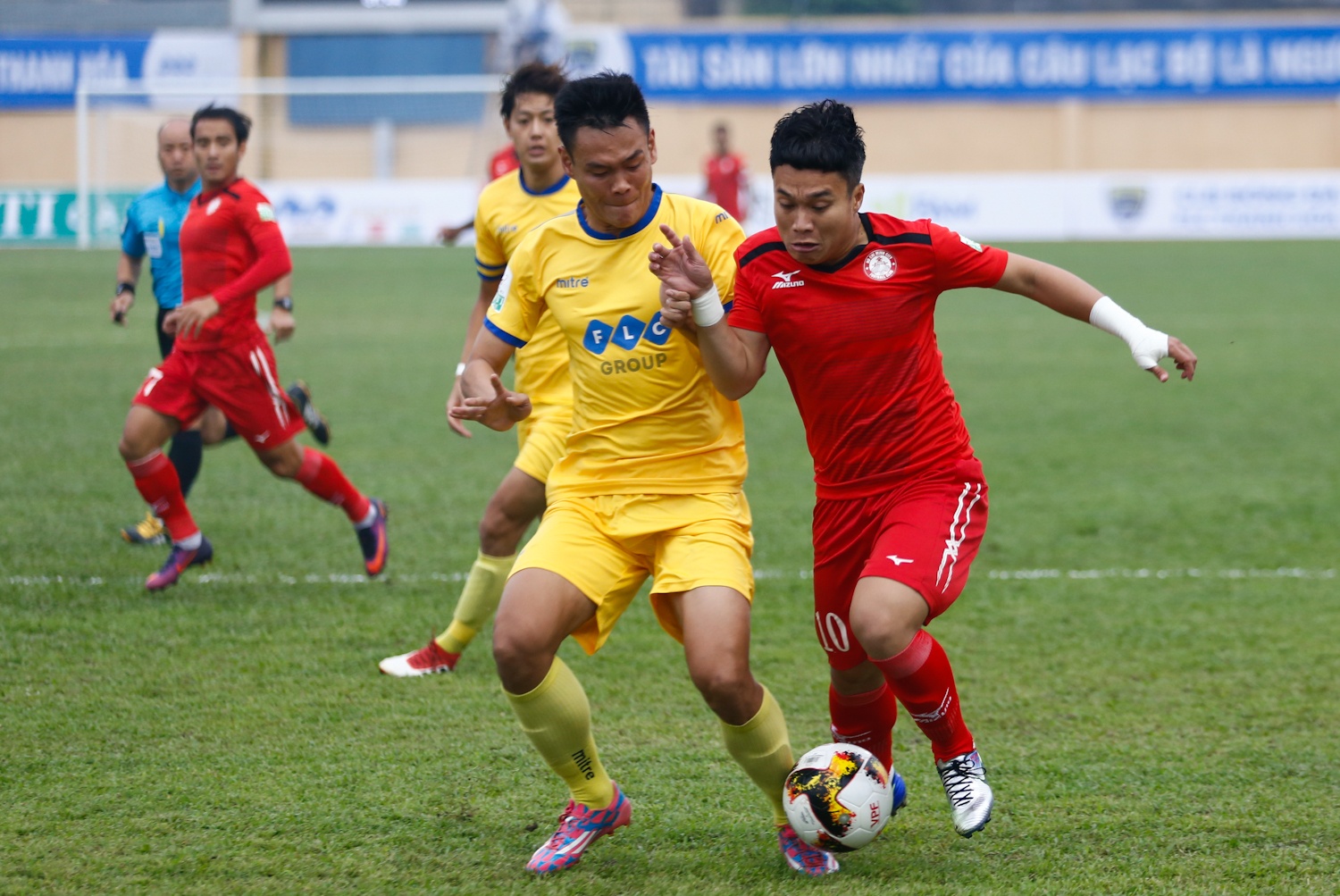 Thanh Hoa pha hong ngay tro lai cua HLV Toshiya Miura anh 4