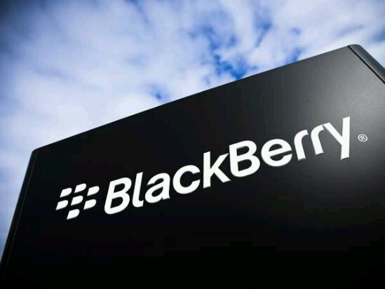 BlackBerry mung hut voi don hang 80.000 chiec dien thoai hinh anh