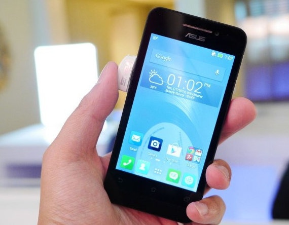 Nhung nguoi dung dau tien noi ve pin Zenfone 4 hinh anh