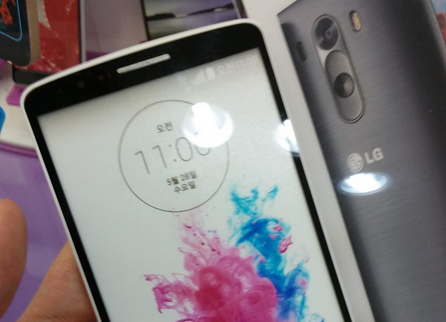 Xuat hien them ban mau va sac khong day doc dao cua LG G3 hinh anh