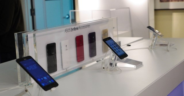 Samsung sap ra smartphone gia re chay chip nhu Zenfone hinh anh