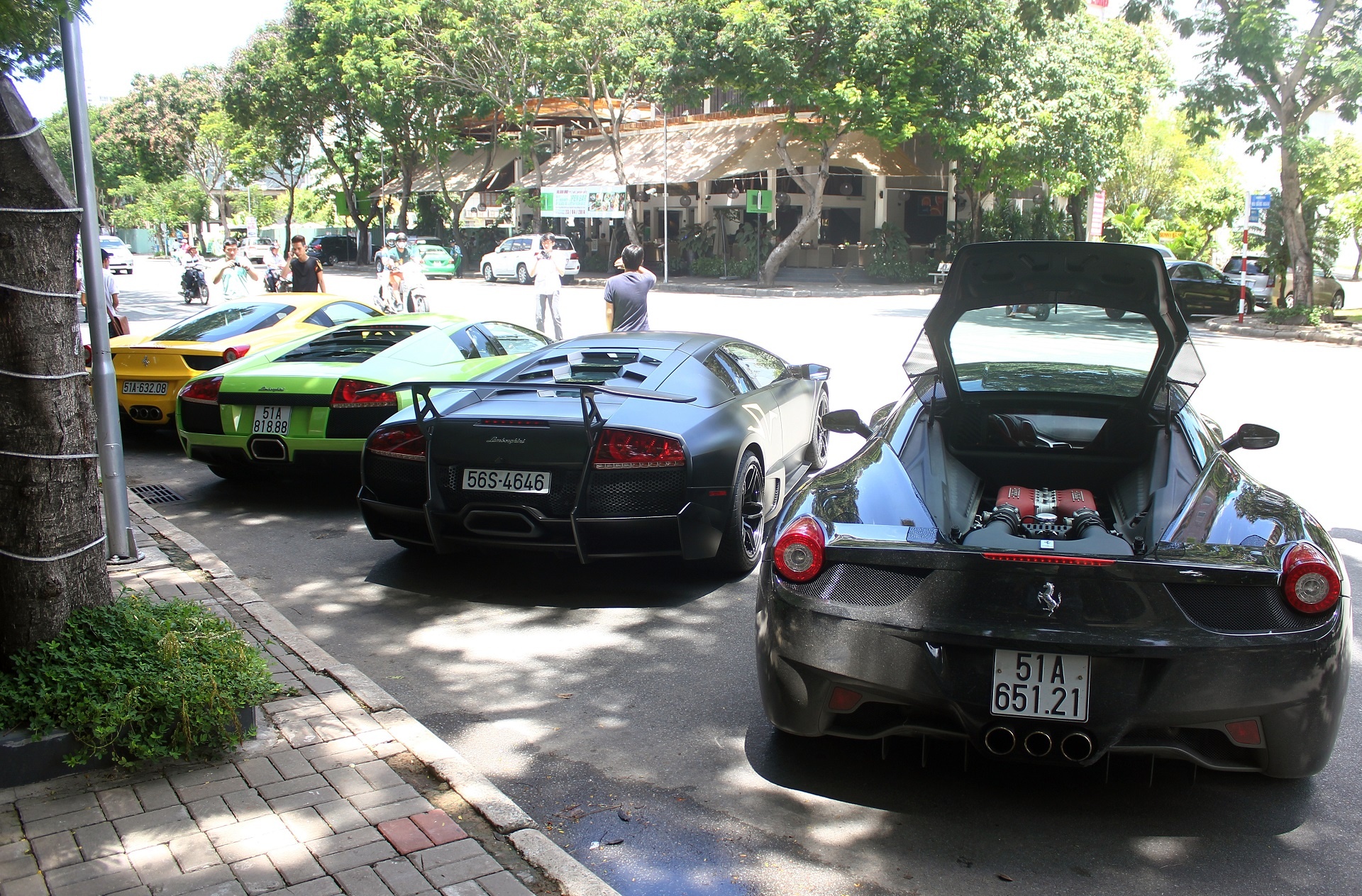 New Life dự kiến sẽ tổ chức nhiều chương trình tương tự, nhằm tạo sân chơi lành mạnh cho những người mê xe. Cà phê siêu xe là mô hình được các nước phát triển rất ưa chuộng, đặc biệt là Mỹ. 