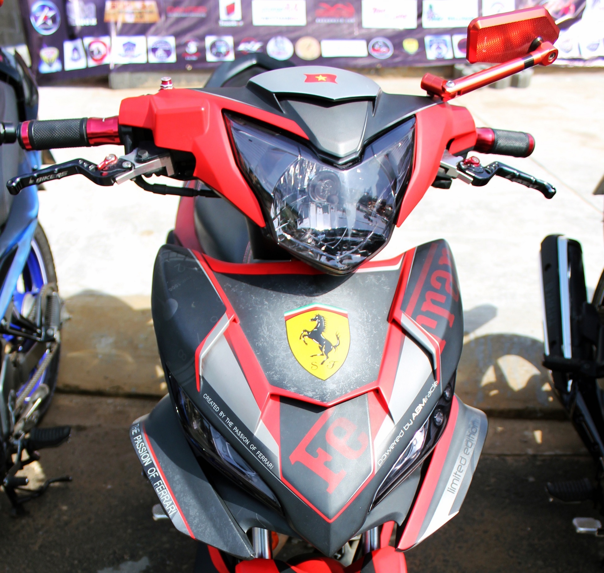 Dan Exciter do phong cach sieu xe tai Sai Gon hinh anh