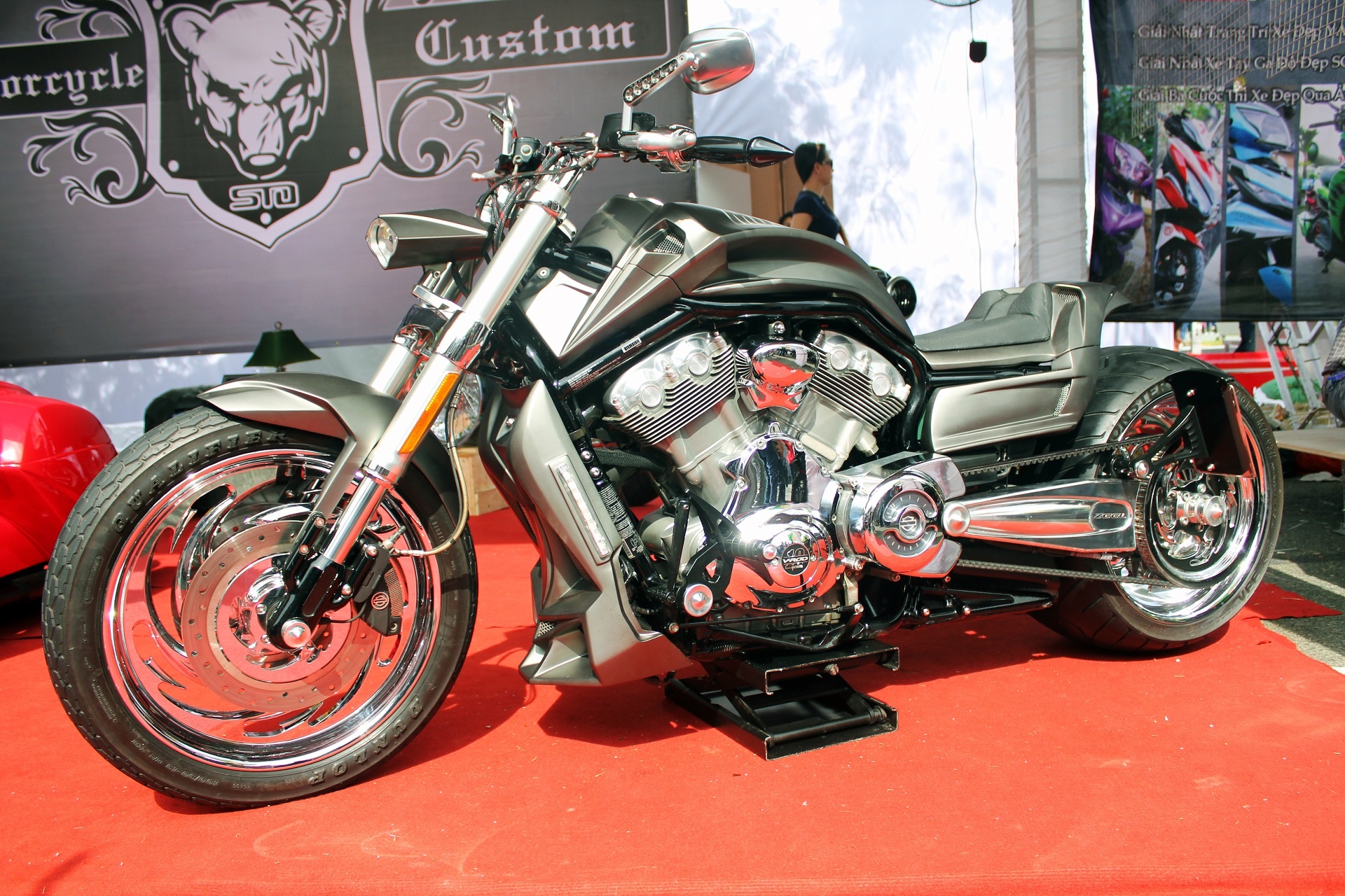 Xe doc tai le hoi moto lon nhat Viet Nam hinh anh