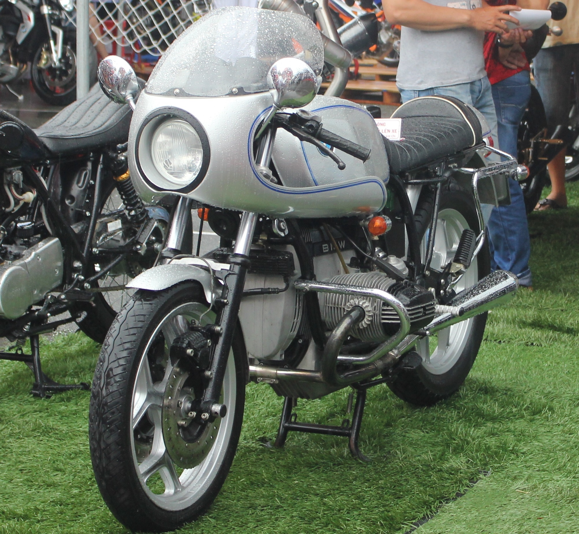 BMW R100S do hang hiem tai Viet Nam hinh anh
