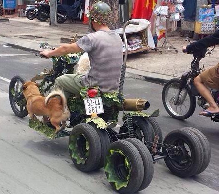 Xe do 9 banh cua nguoi Sai Gon di choi le hinh anh