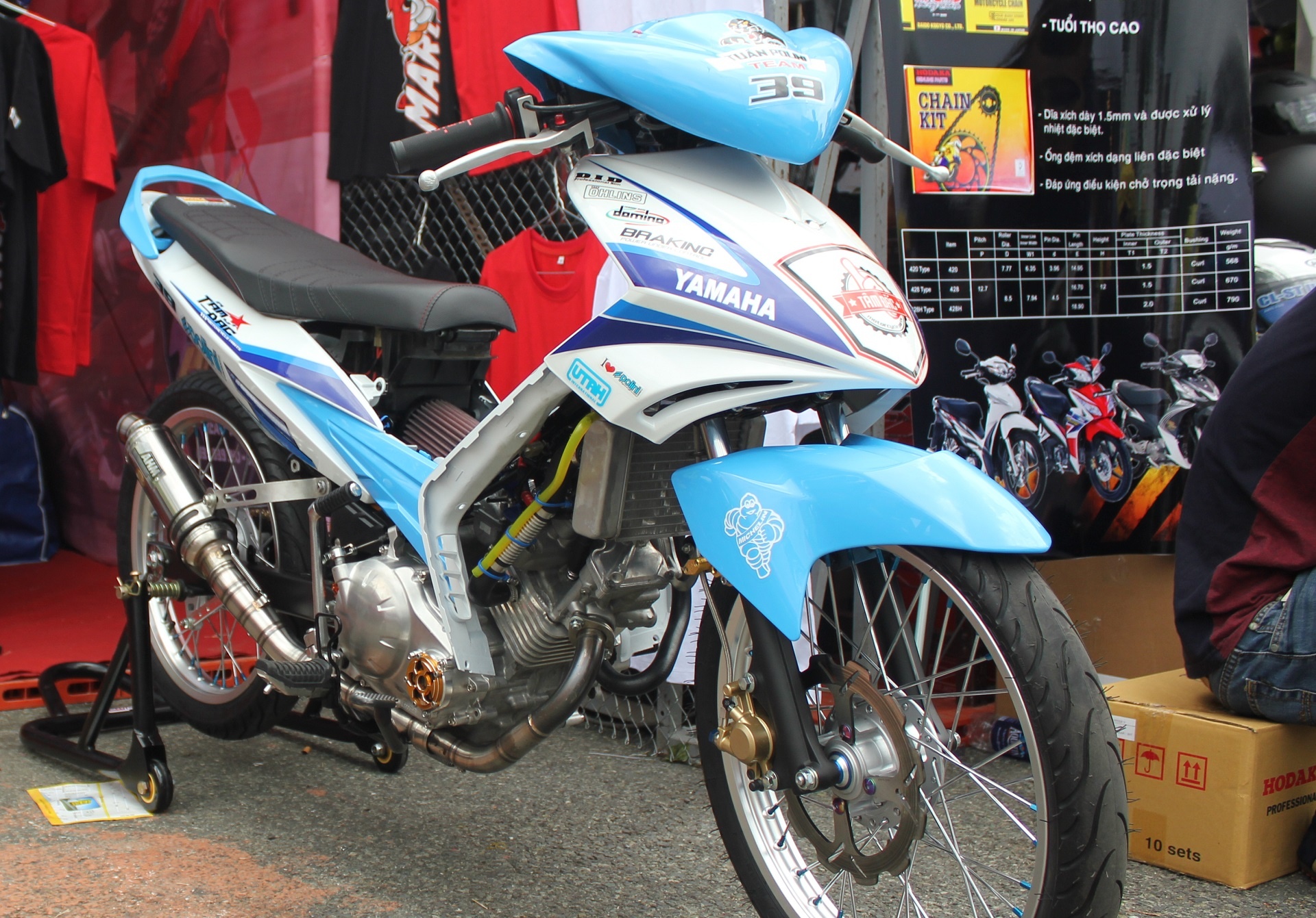 Dan xe may do cong suat lon tai Sai Gon hinh anh