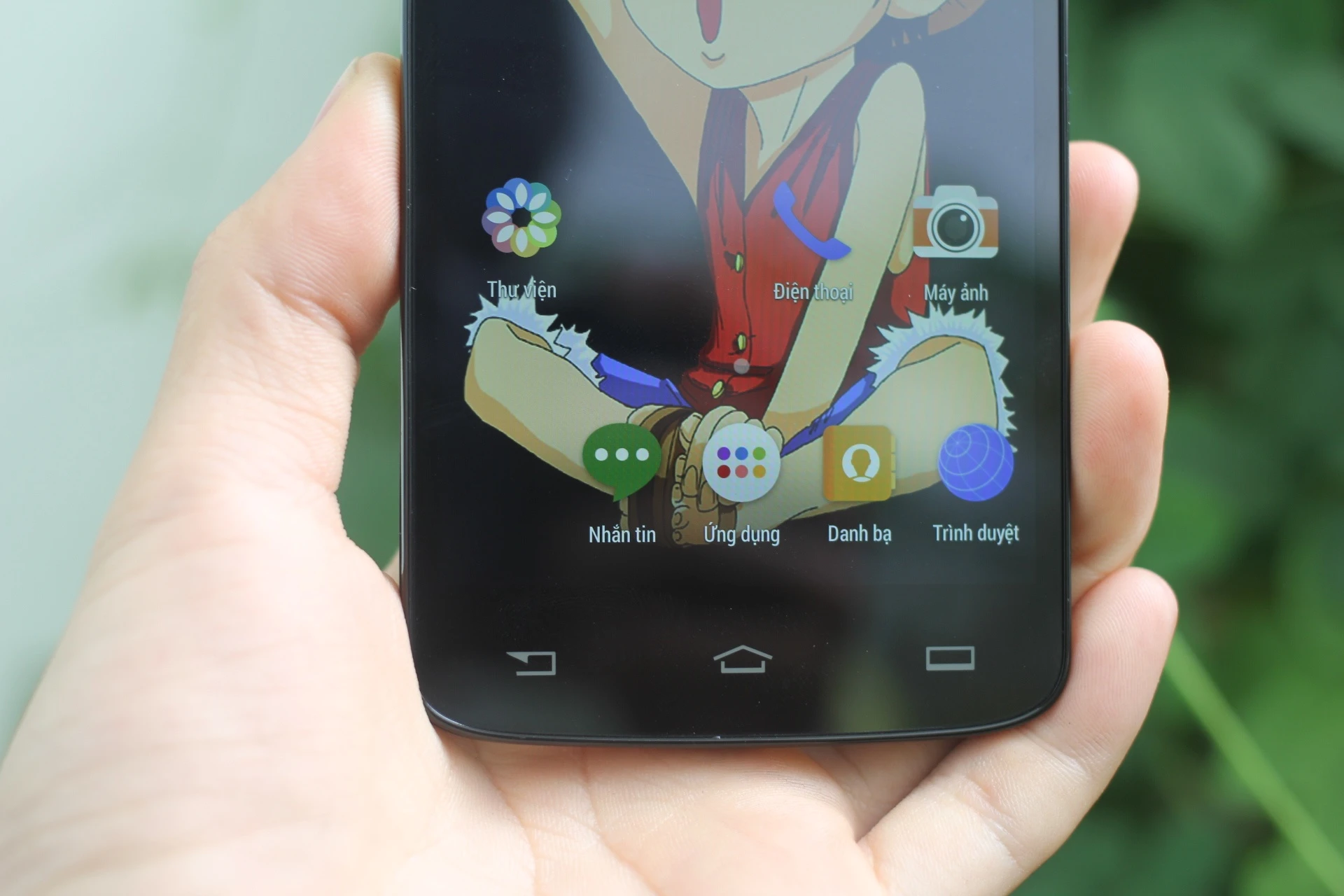 Dung thu Philips Xenium I908 gia 6,5 trieu dong hinh anh