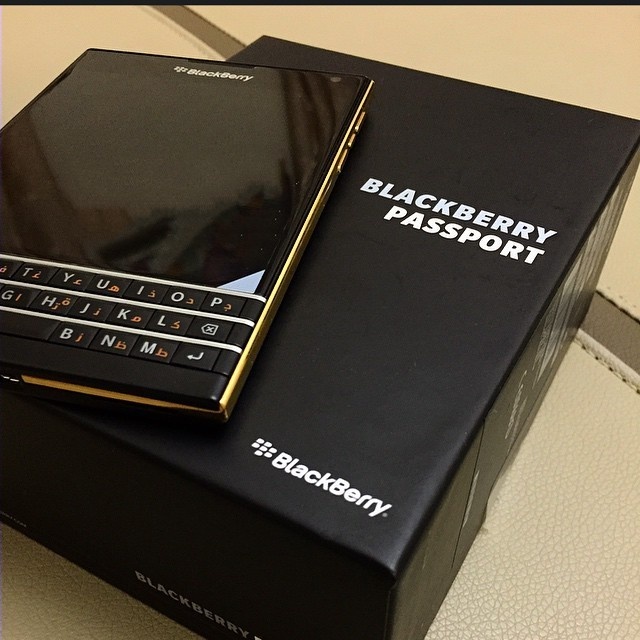 BlackBerry Passport co the them ban ma vang hinh anh