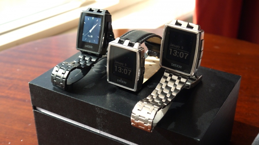 Nhung smartwatch tot nhat hien nay hinh anh