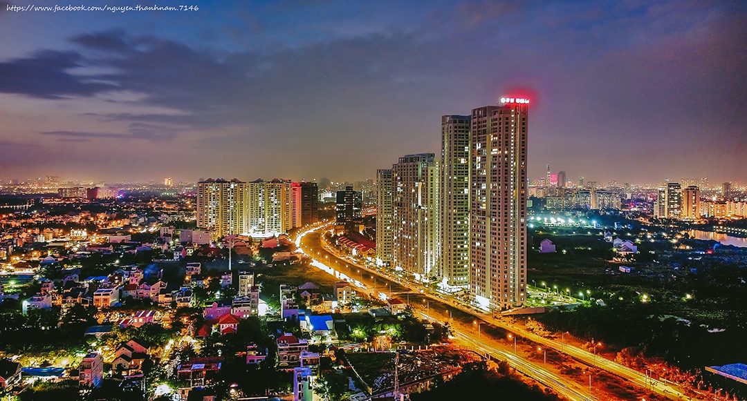 Sai Gon lung linh qua ong kinh Nokia 808 Pure View hinh anh