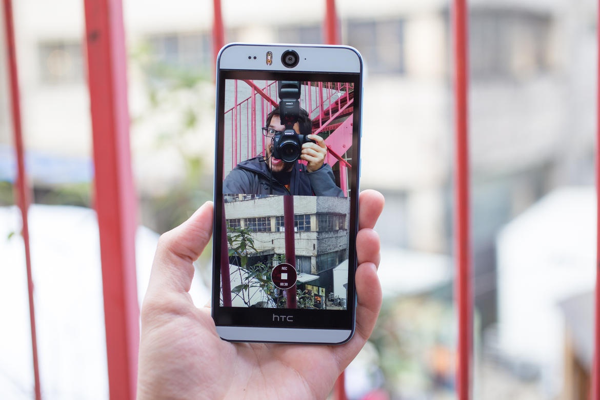 Vui buon trong lang di dong nam 2014 hinh anh