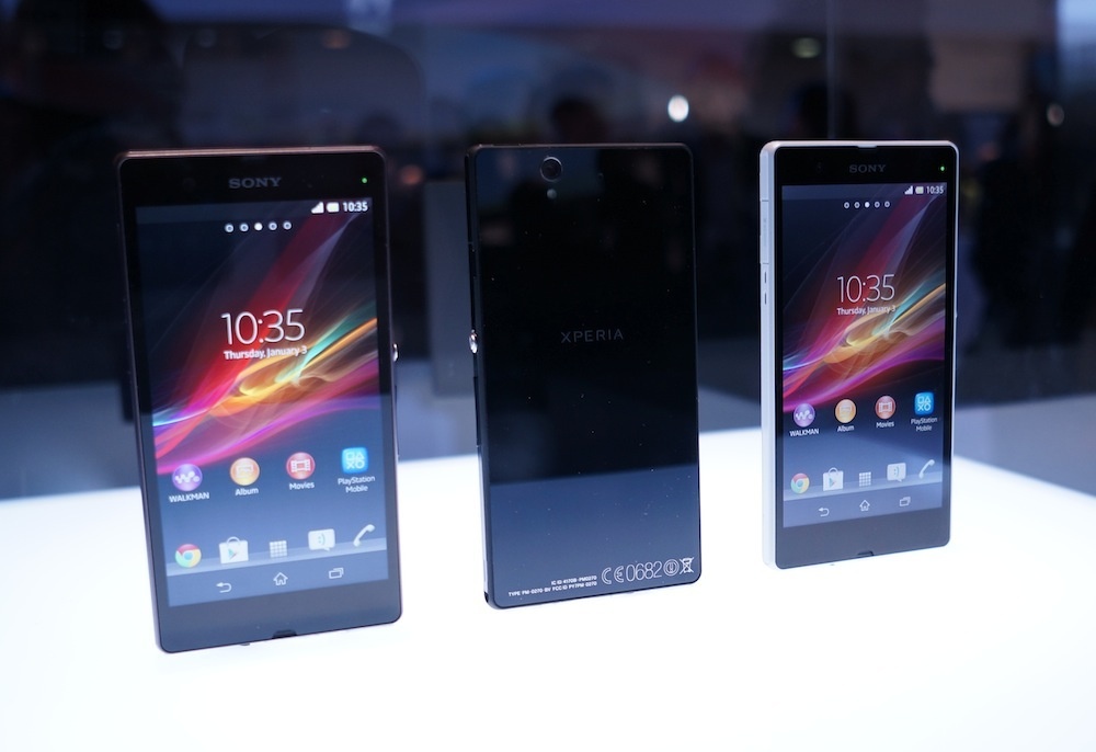 Xperia Z4 Compact va Z4 Ultra dong loat lo cau hinh hinh anh