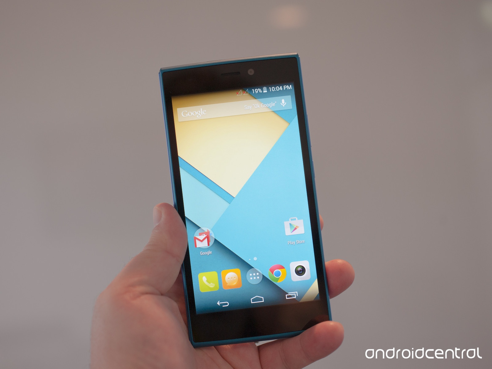 BLU gioi thieu smartphone 64 bit, gia tu 179 USD hinh anh