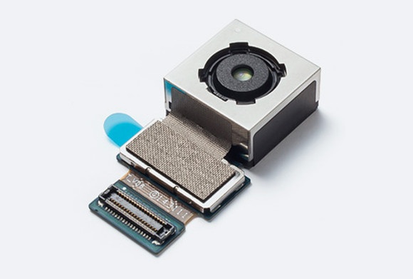 Samsung sẽ tự sàn xuất bộ cảm biến cho camera sau của Galaxy S6. Ảnh: GSMArena