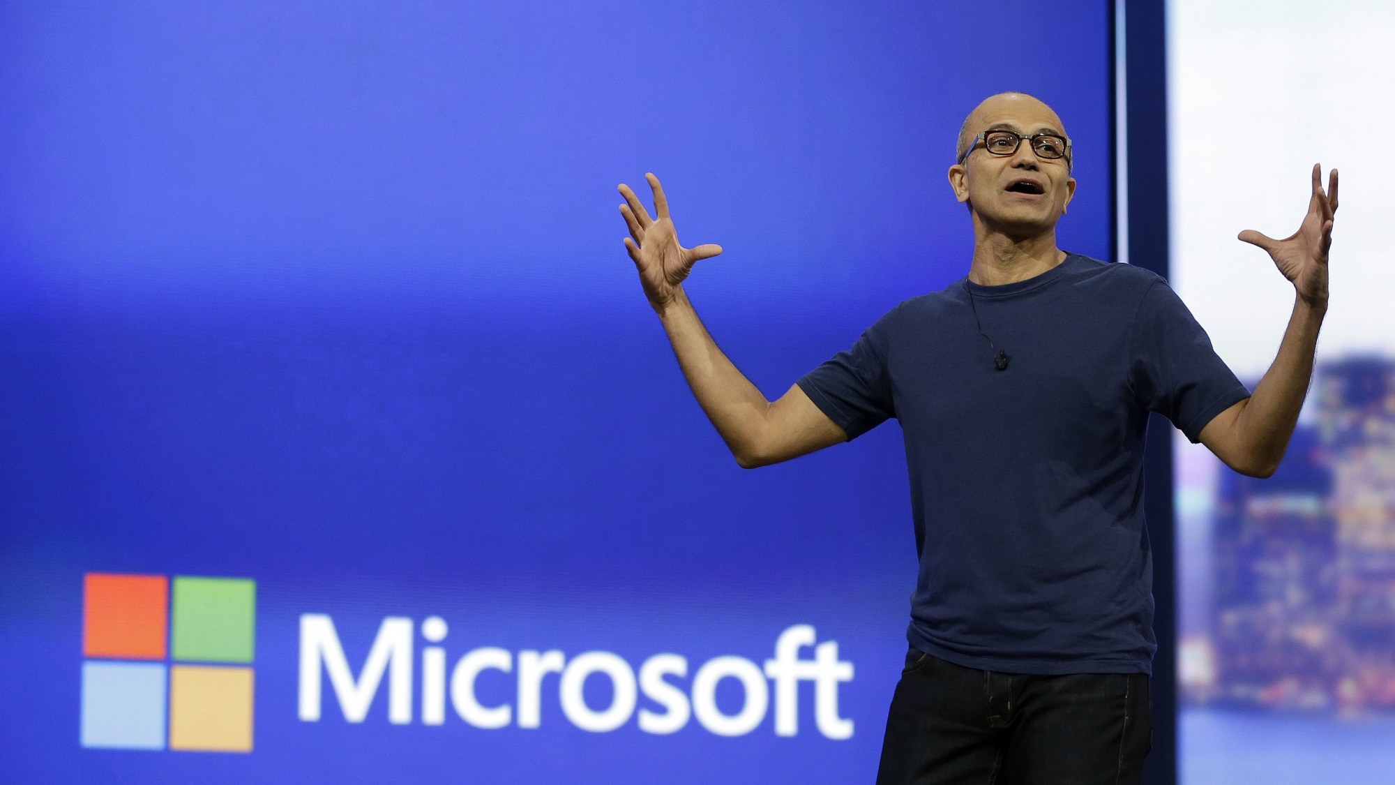 Microsoft da co hon 100 ung dung tren iOS va Android hinh anh