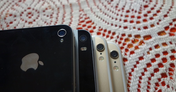 Camera trên các thế hệ iPhone vẫn giữ nguyên độ phân giải 8 megapixel nhiều năm nay.