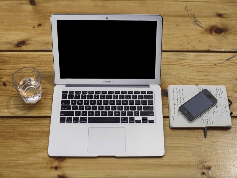 MacBook Air mới của Apple có thể ra mắt trong tháng 2.