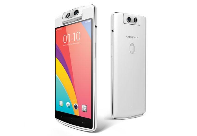  2. Oppo N3: Trang bị màn hình 5,5 inch Full HD và chip Snapdragon 801 như OnePlus One, tuy nhiên smartphone ký hiệu N3 của Oppo chỉ có RAM 2 GB và vi xử lý tốc độ 2,3 GHz. Điểm tạo nên ấn tượng cho chiếc máy Android chạy được 2 SIM này là camera xoay với độ phân giải lên tới 16 megapixel và bộ phận quét vân tay O-Touch. Oppo N3 cũng được trang bị pin LiPo dung lượng cao 3000 mAh với công nghệ sạc nhanh.