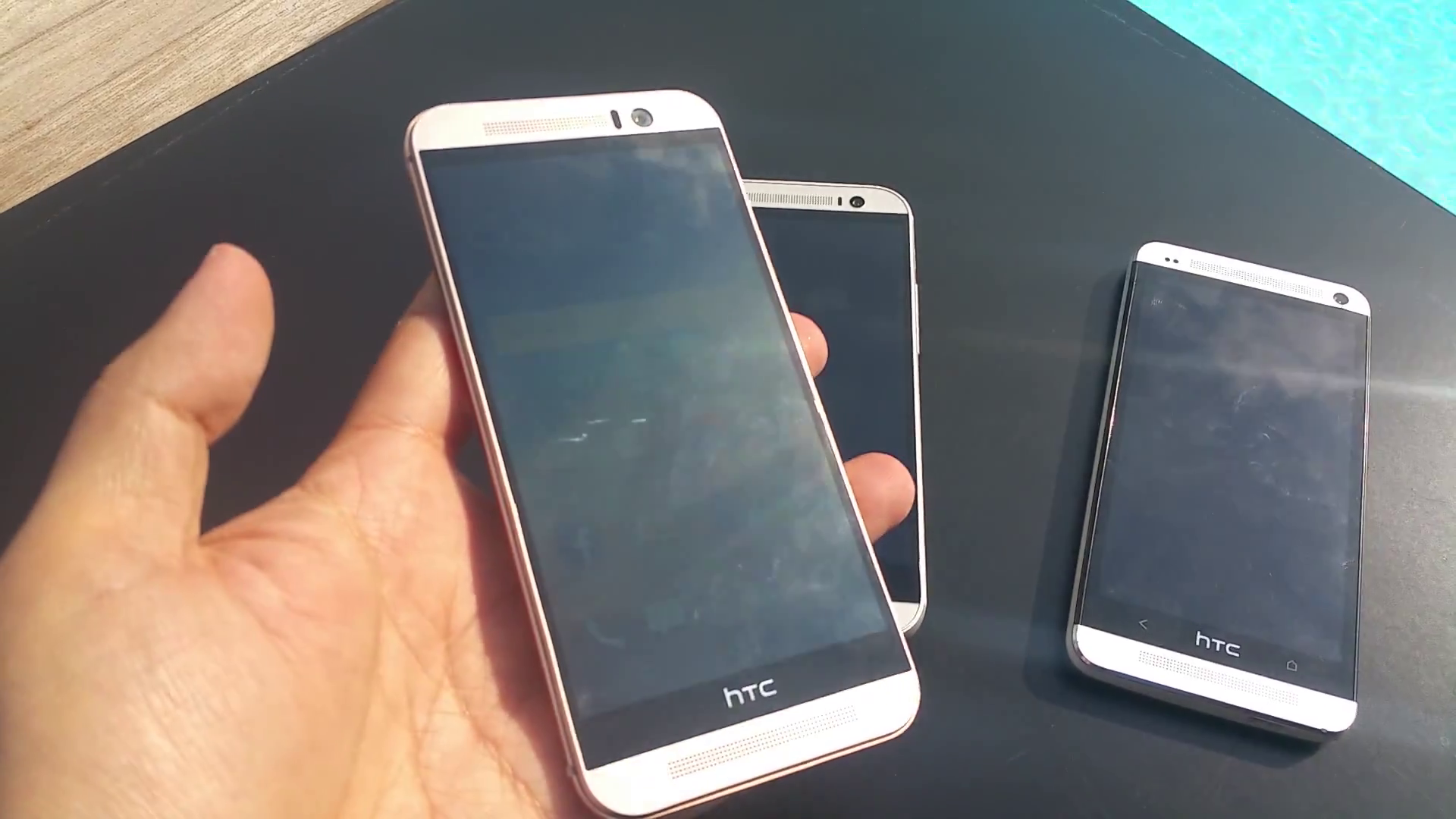 Mặt trước của One M9 không có nhiều khác biệt với One M8.