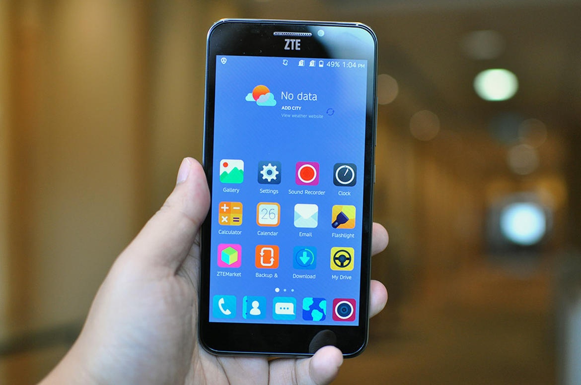 ZTE Grand S3 - dien thoai mo khoa bang mat hinh anh