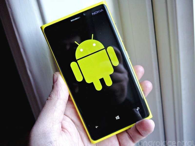 Smartphone Android se chay duoc Windows 10? hinh anh