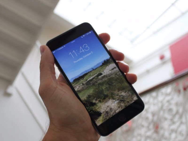 'Apple gioi thieu iPhone 7 trong nam nay' hinh anh