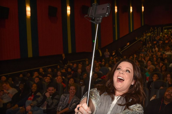 Apple cam gay tu suong o su kien ra mat iOS 9 hinh anh