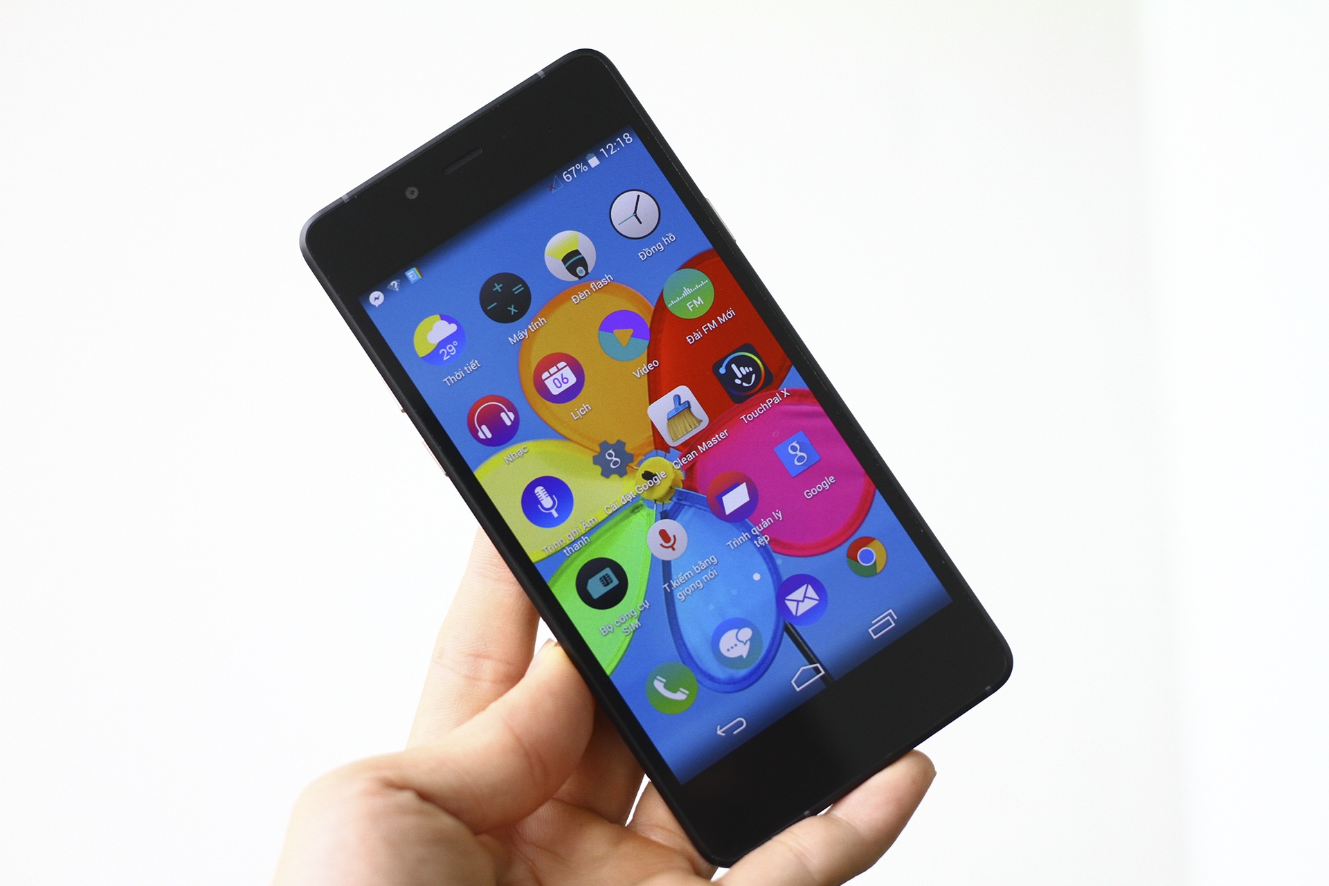 Di dong mong 5,1 mm, camera khong loi gia 5,7 trieu o VN hinh anh