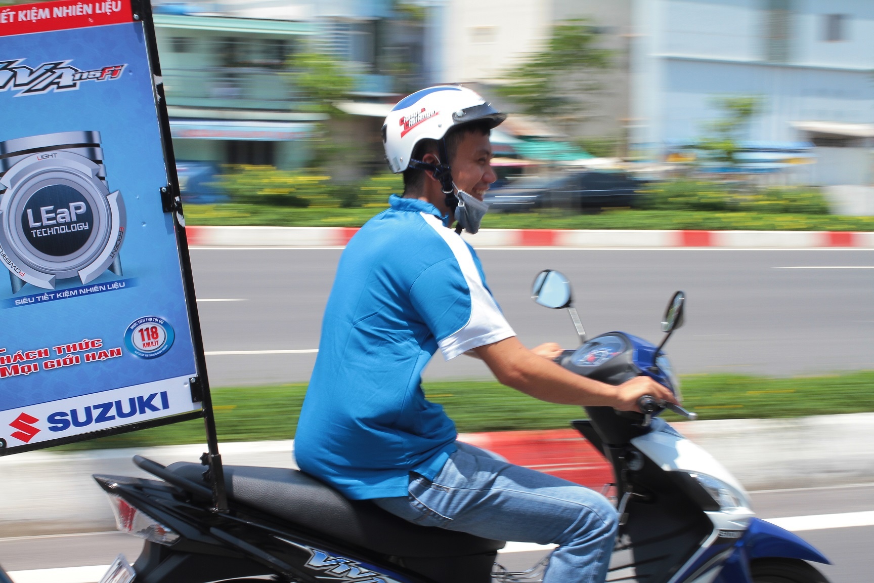 Suzukia Viva dat ki luc moi, 126km/1 lit xang hinh anh