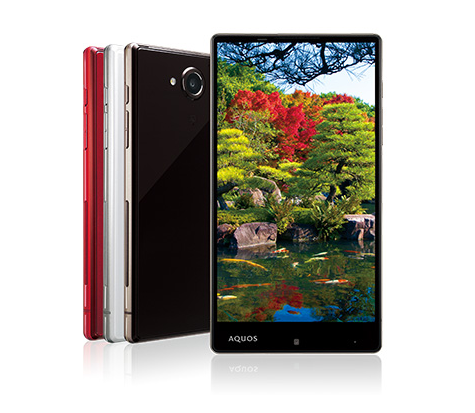 Aquos Xx: Aquos Xx  cũng là sản phẩm của Sharp phân phối tại thị trường nội địa nhật bản, chiếc phablet này có màn hình 5,7 inch độ phân giải 1.080 x 1.920 pixel, chip xử lý Snapdragon 810 64-bit 8 nhân và chip đồ họa Adreno 430, RAM 3 GB. Sở hữu camera chính 13,1 MP với cảm biến CMOS và camera trước 2,1. Thiết bị có pin dung lượng lớn 3.000 mAh và cũng có khả năng chống nước IP67.