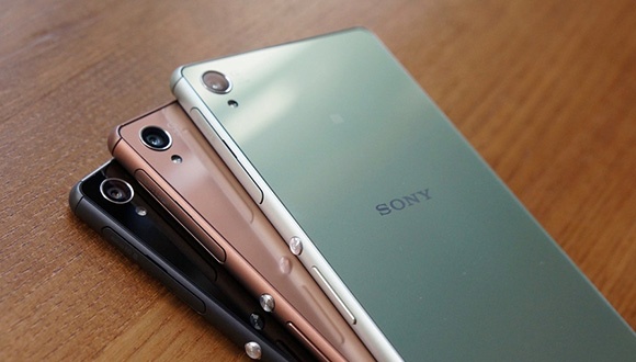 Mảng kinh doanh di động của hãng vẫn gặp thua lỗ. Ảnh: Sony Mobile