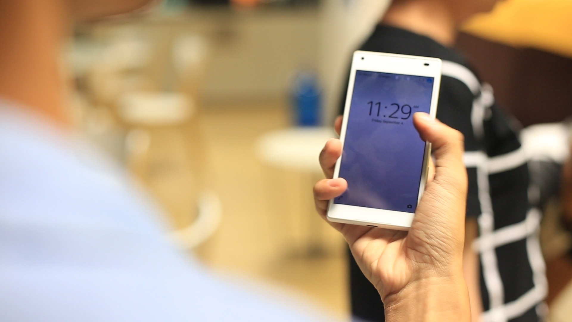 Trai nghiem nhanh Sony Xperia Z5 Compact tai VN hinh anh