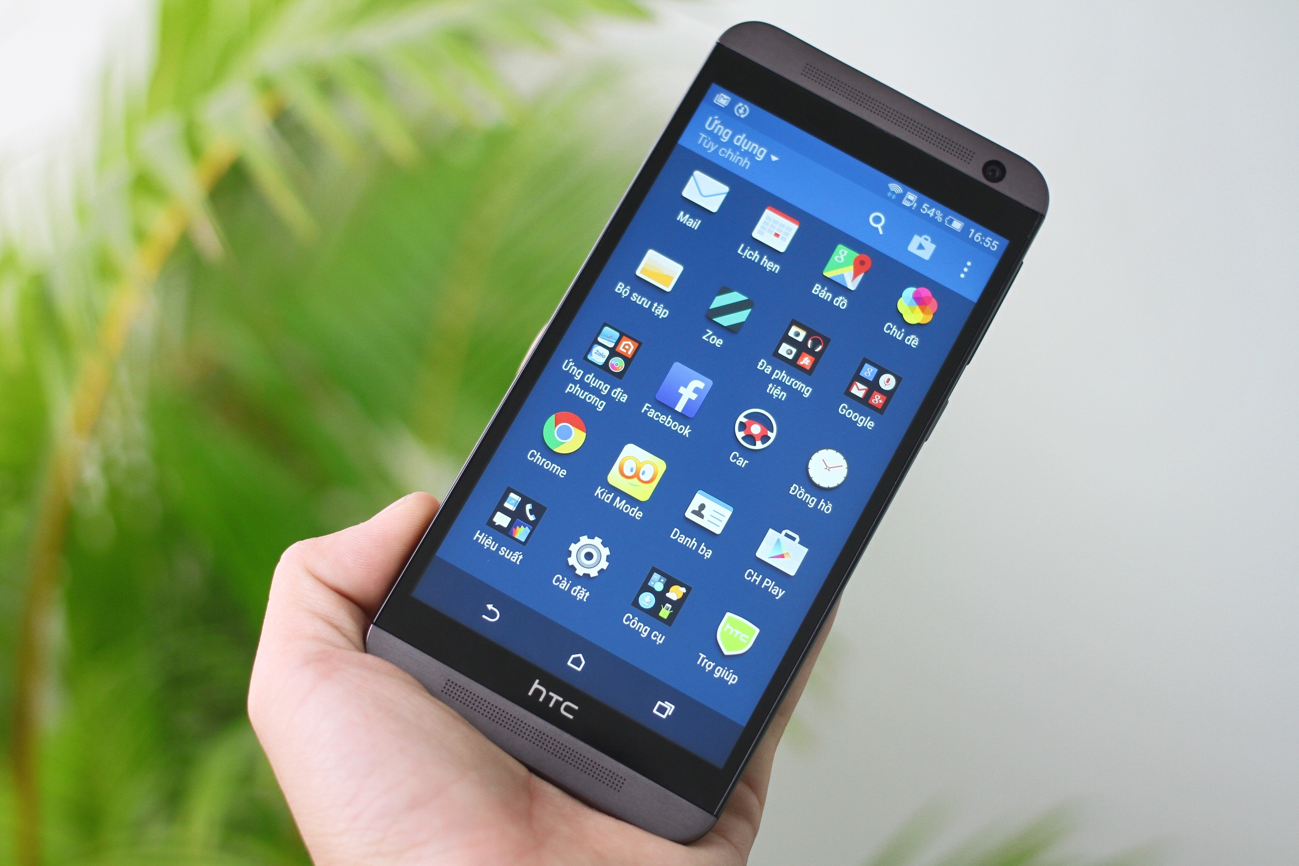 Mo hop HTC One E9 Dual moi ve Viet Nam, gia 8,1 trieu dong hinh anh