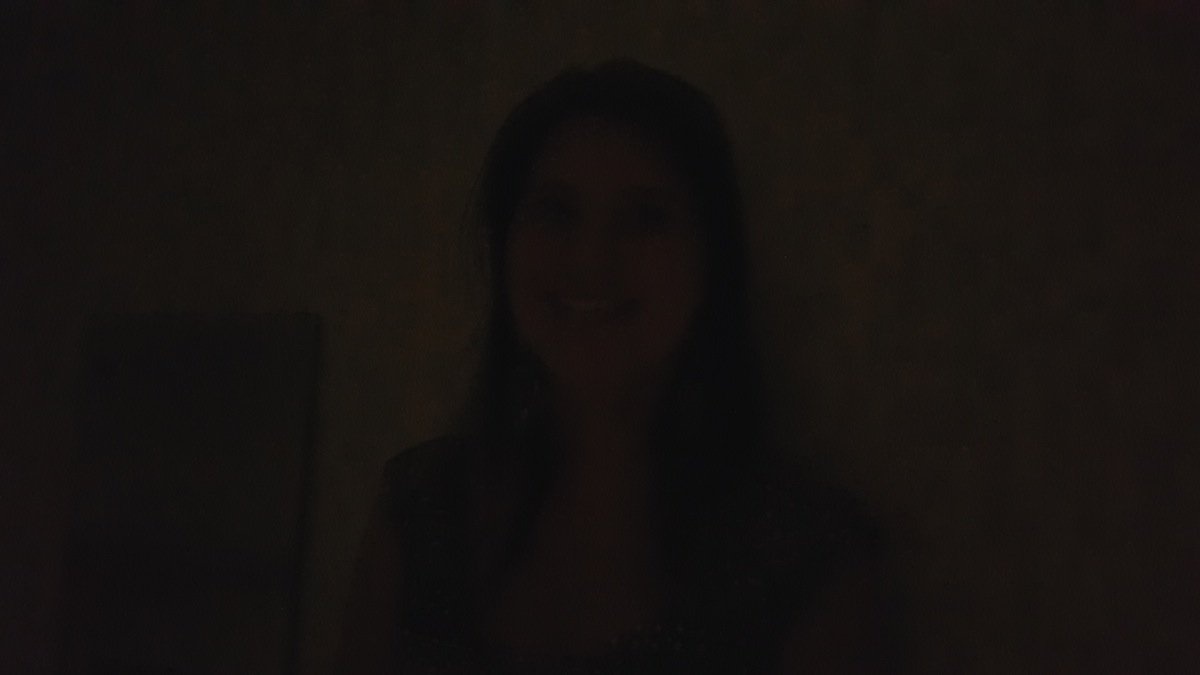 Ảnh trên chụp bằng 6 Plus và dưới bằng Note 5. Ảnh: Business Insider.