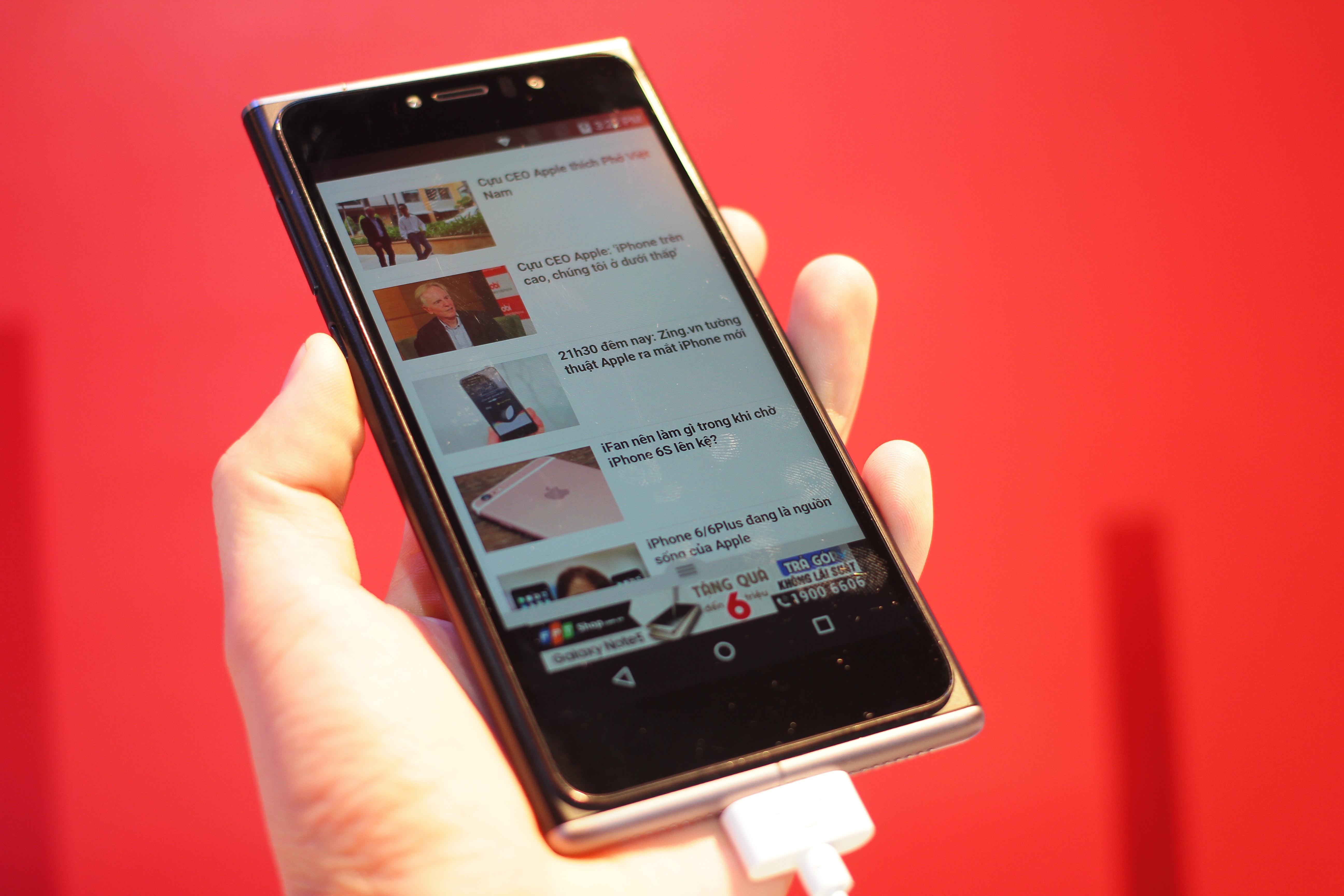 Obi trinh lang smartphone gia tu 2,9 trieu tai VN hinh anh