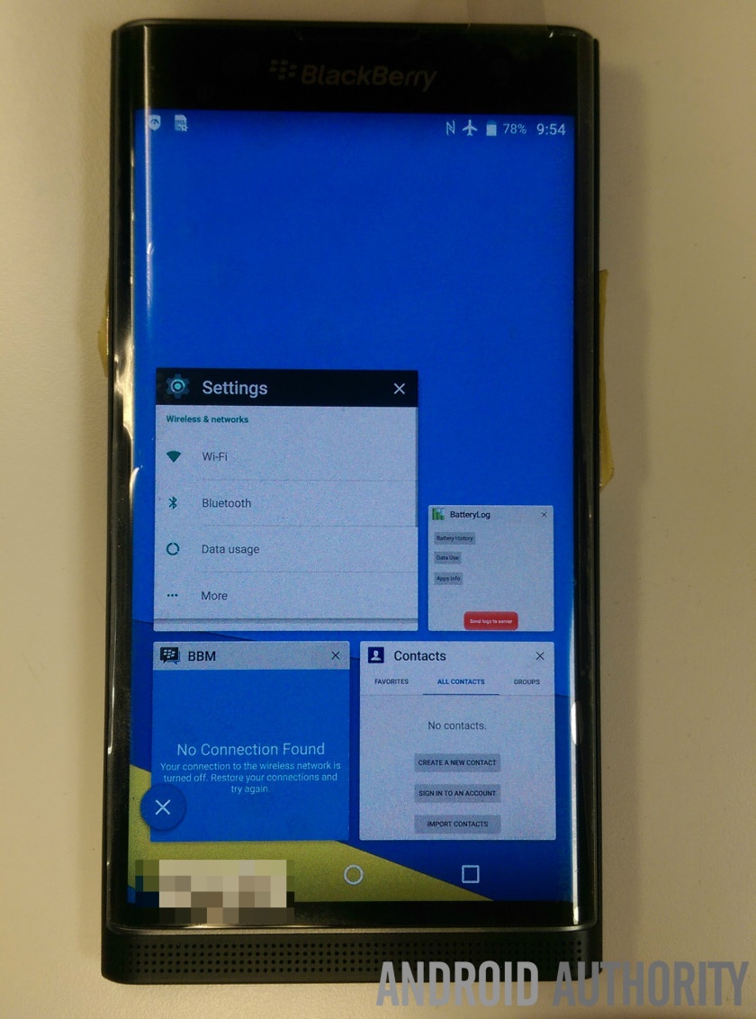 Các chi tiết phần cứng khác có thể bao gồm vi xử lý hexa-core Snapdragon 808 tốc độ 1,8 Ghz từ Qualcomm và RAM 3 GB.