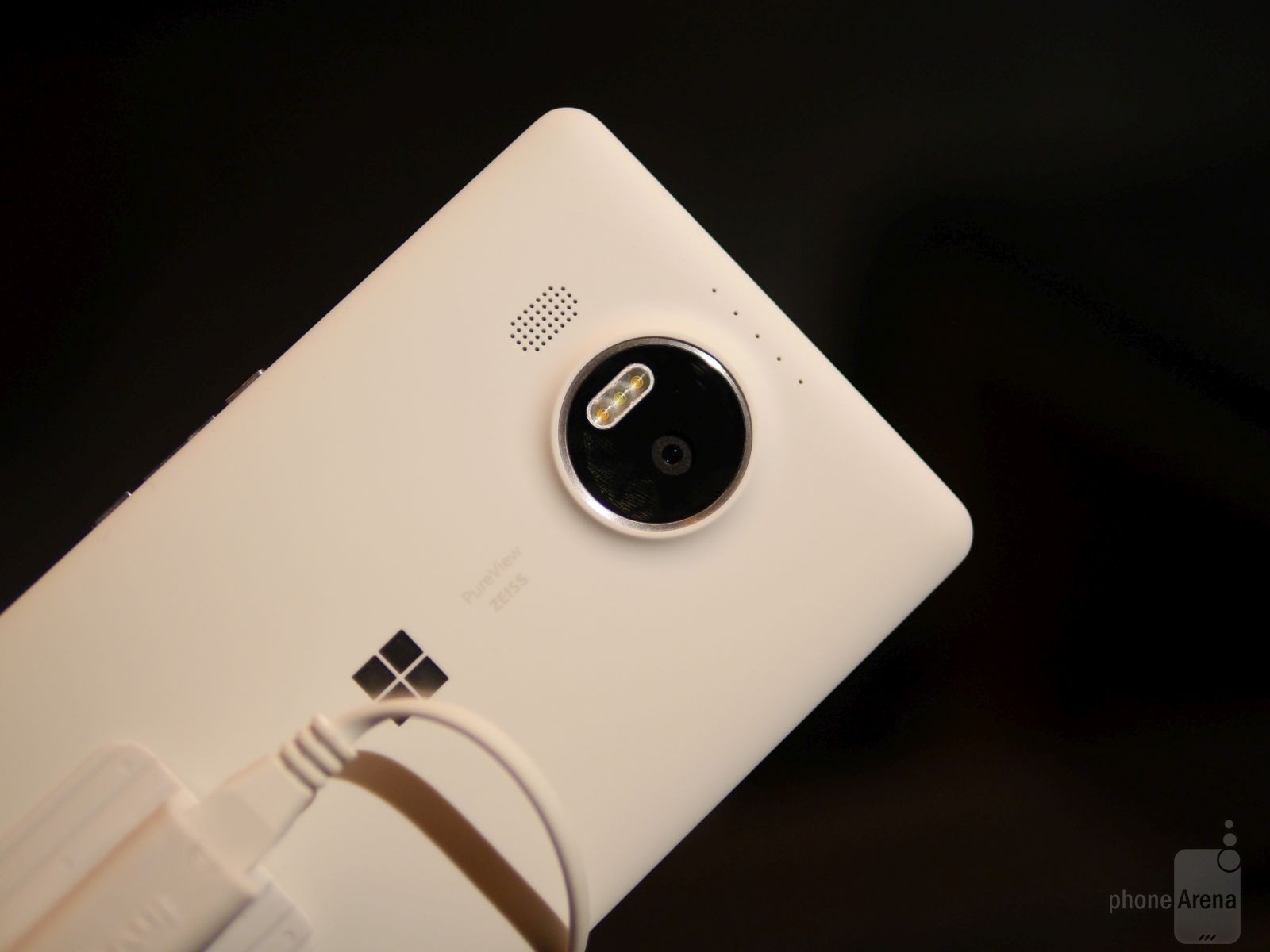 Microsoft gioi thieu loat anh chup bang Lumia 950 XL hinh anh
